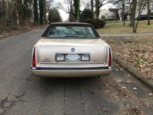 Cadillac-Deville-1995-3