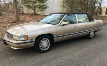 Cadillac-Deville-1995