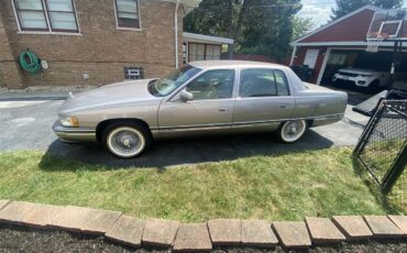 Cadillac-Deville-1995-Tan-Tan-1