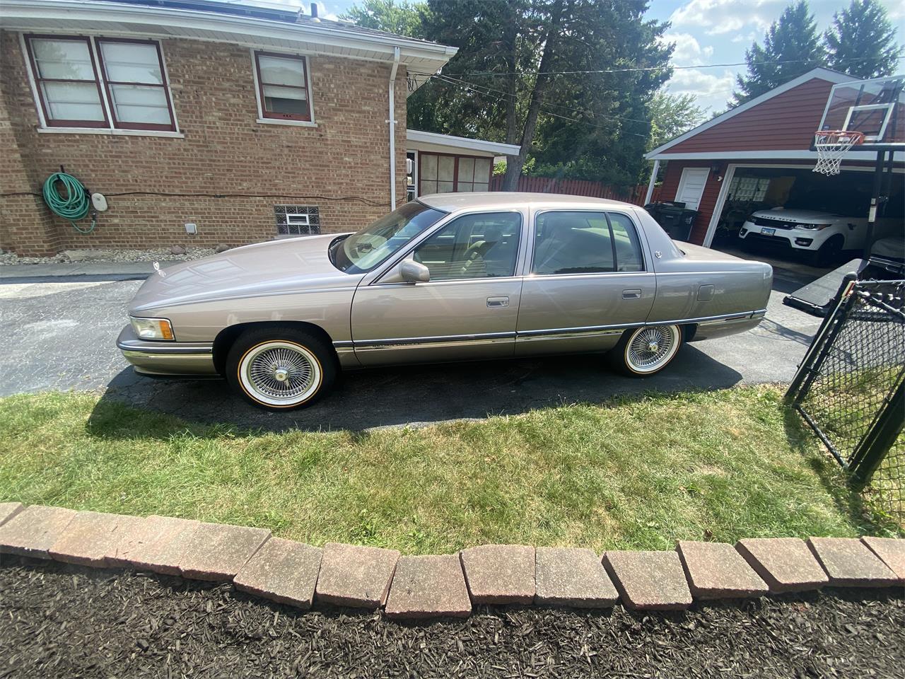Cadillac-Deville-1995-Tan-Tan-1