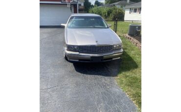 Cadillac-Deville-1995-Tan-Tan-2