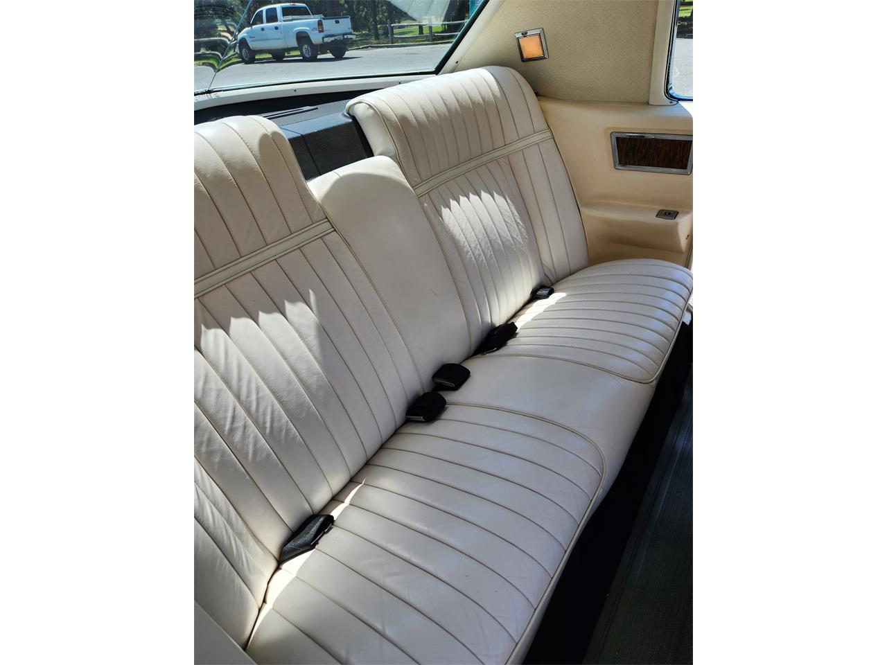 Cadillac-Eldorado-1970-Lanai-Green-White-11