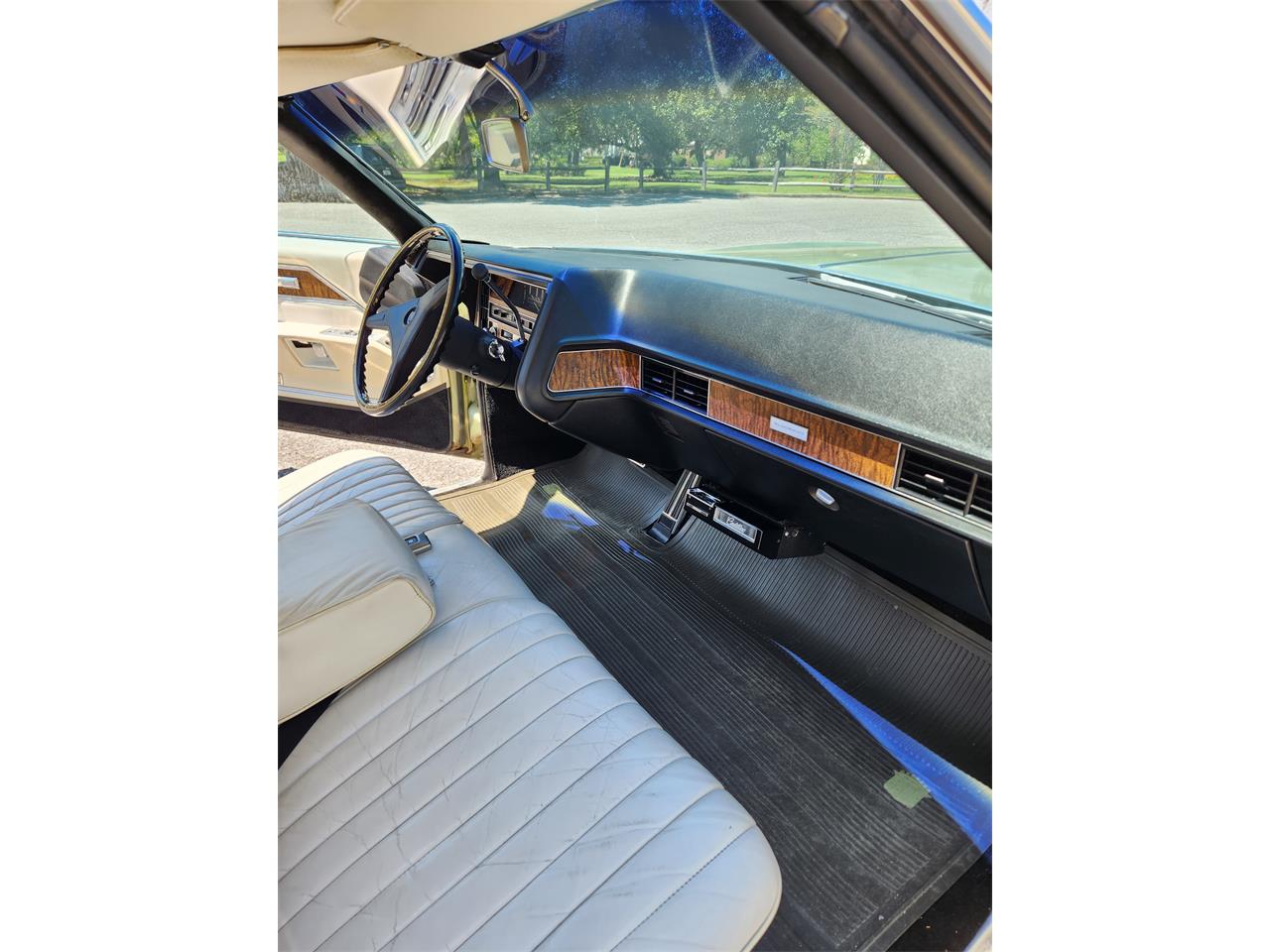 Cadillac-Eldorado-1970-Lanai-Green-White-9