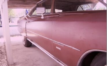 Cadillac-Eldorado-1971-Burgundy-White-2