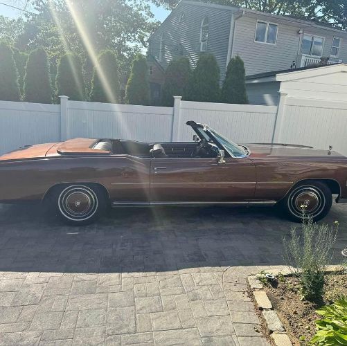 Cadillac-Eldorado-1975-Brown-11