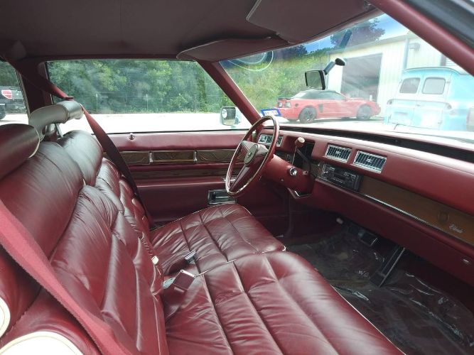 Cadillac-Eldorado-1975-White-2