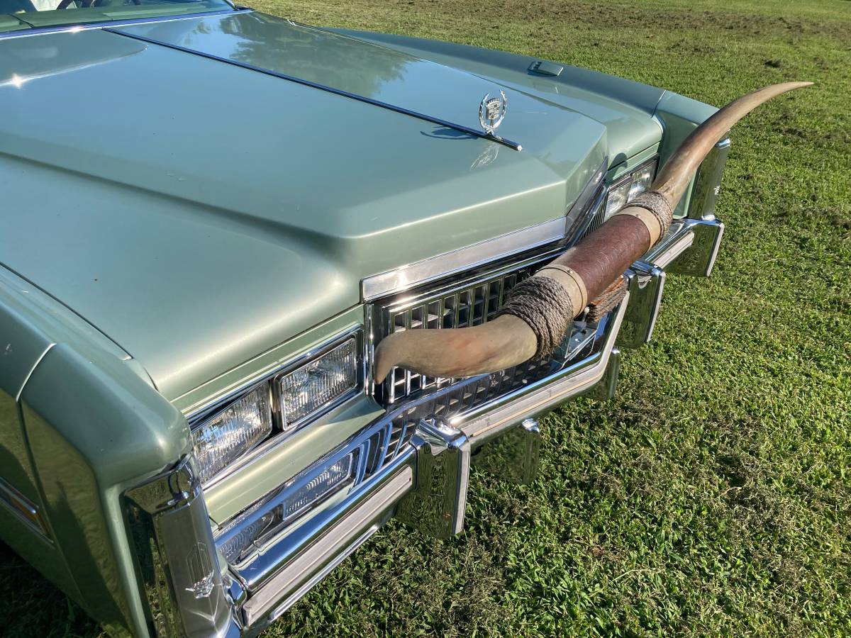 Cadillac-Eldorado-1975-green-15