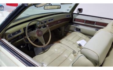 Cadillac-Eldorado-1976-Beige-Beige-7