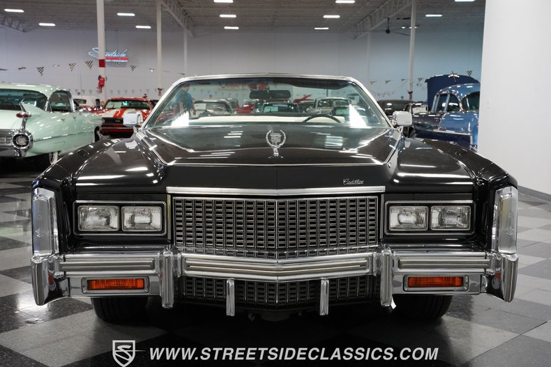 Cadillac-Eldorado-1976-Black-White-17