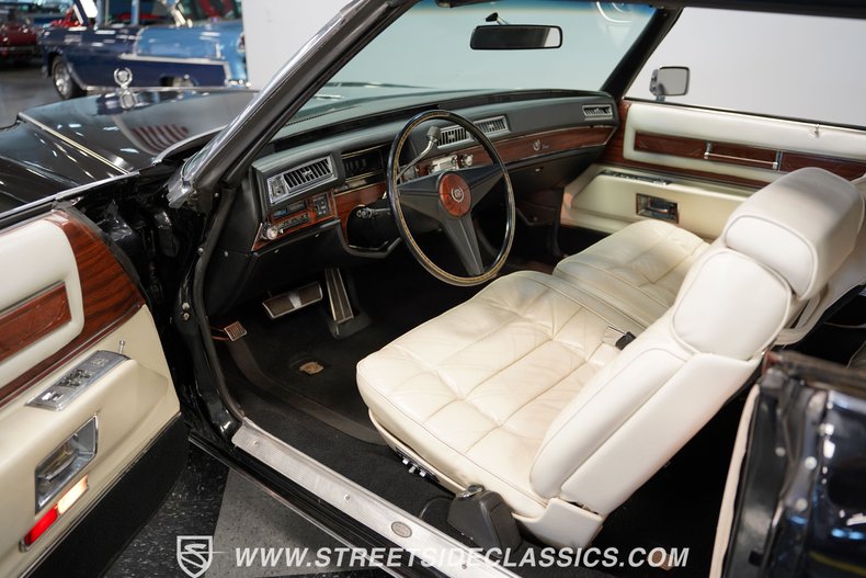 Cadillac-Eldorado-1976-Black-White-2