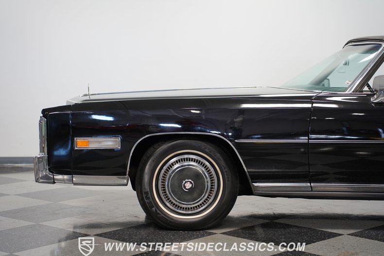 Cadillac-Eldorado-1976-Black-White-24
