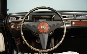 Cadillac-Eldorado-1976-Black-White-40