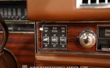Cadillac-Eldorado-1976-Calumet-Cream-Beige-37