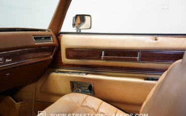 Cadillac-Eldorado-1976-Calumet-Cream-Beige-41