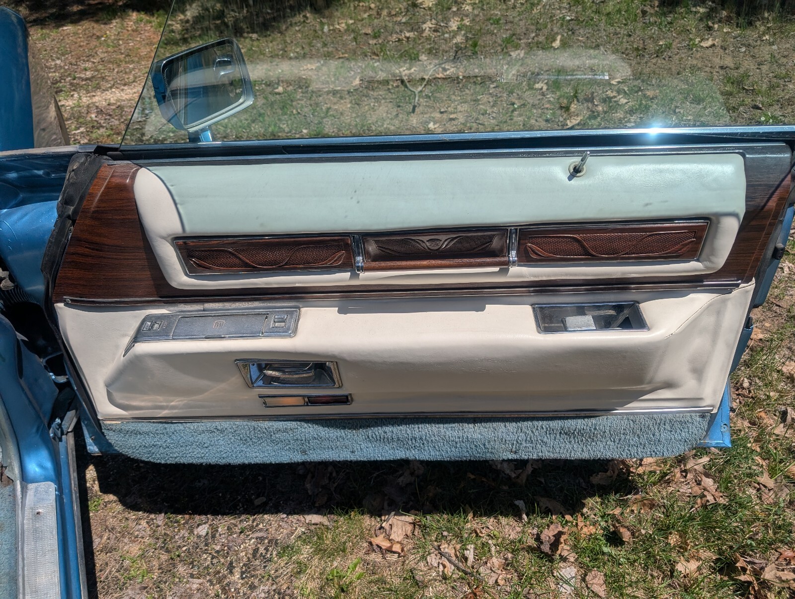 Cadillac-Eldorado-1976-Convertible-12