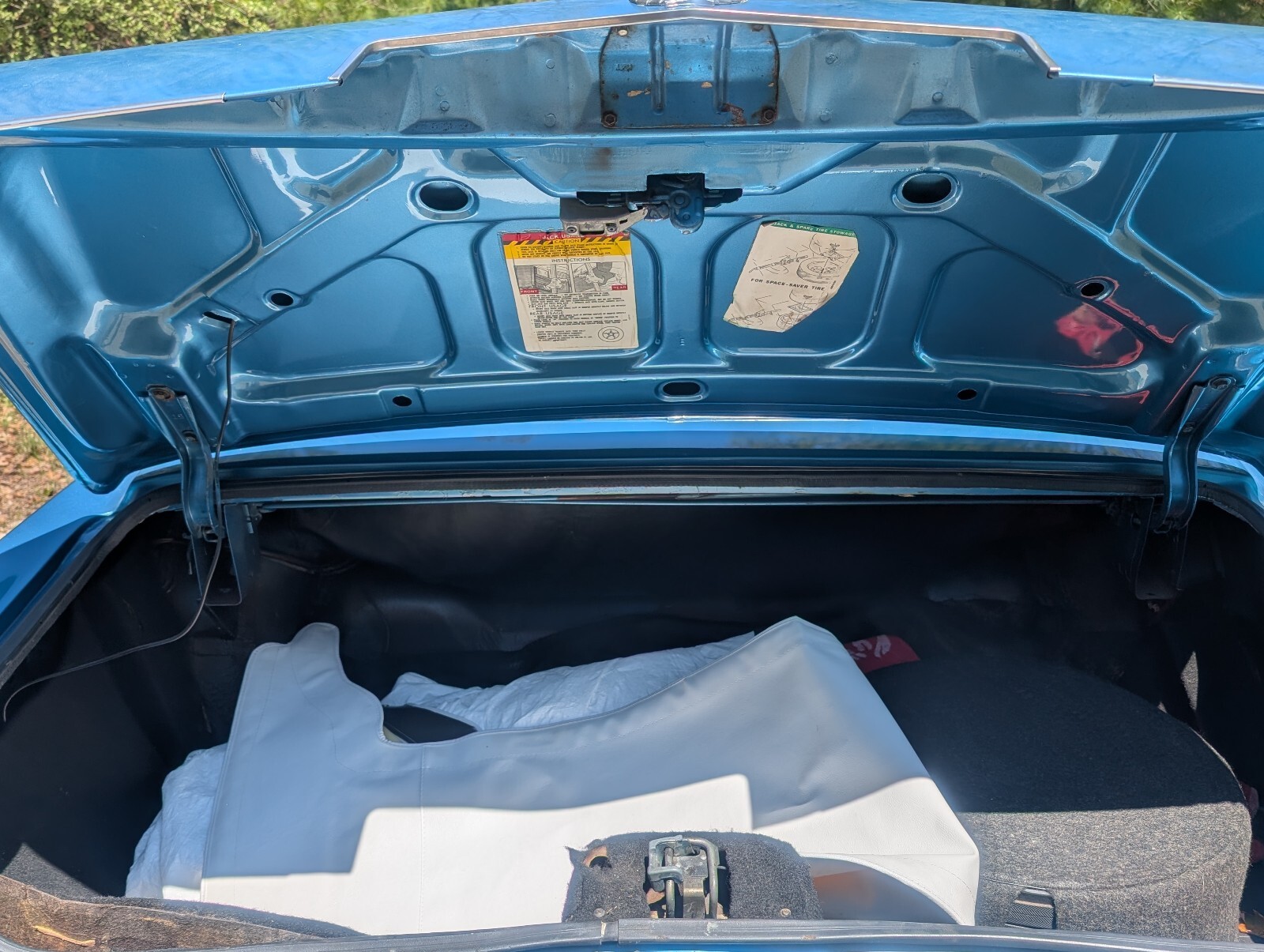 Cadillac-Eldorado-1976-Convertible-13