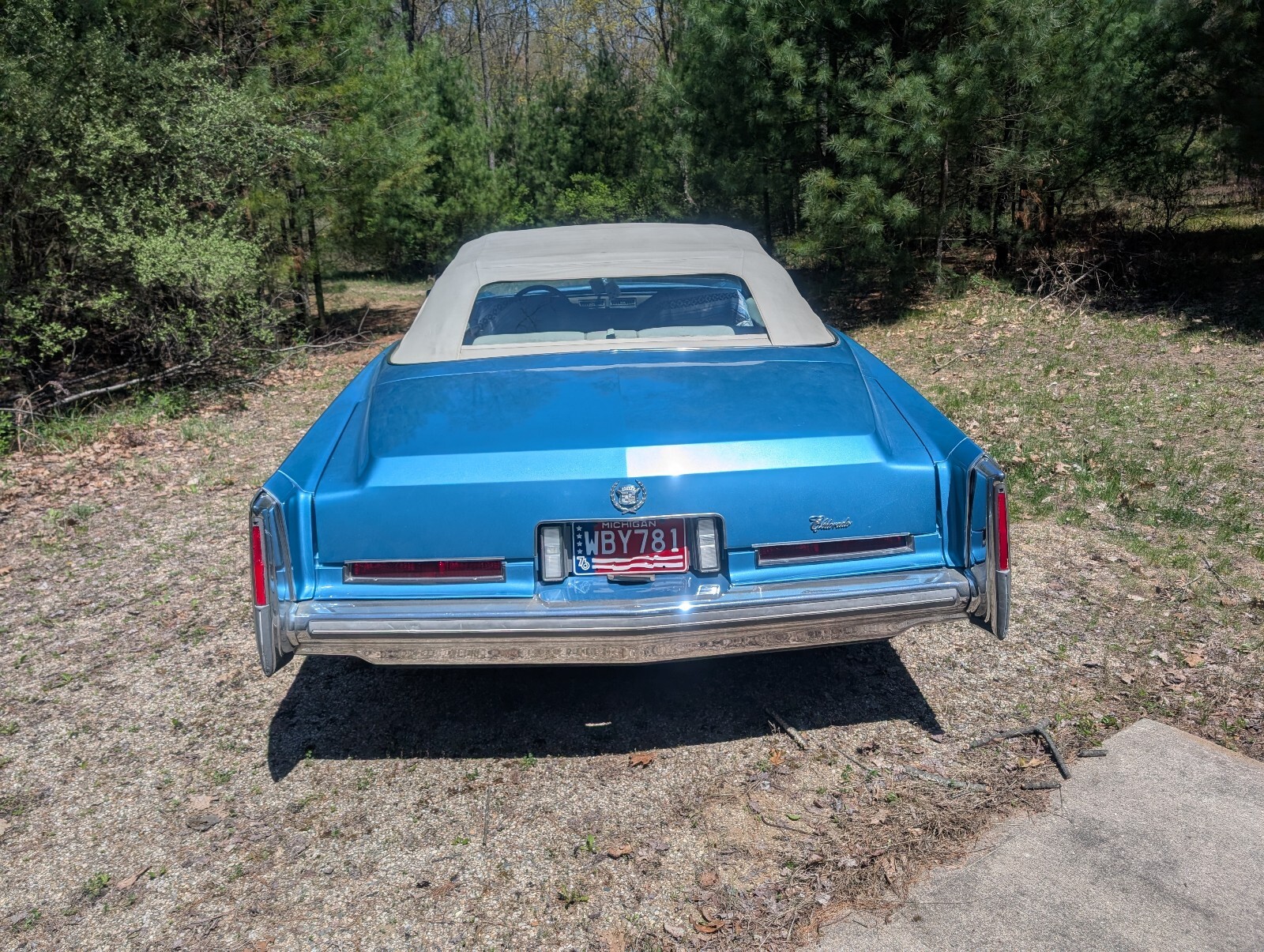 Cadillac-Eldorado-1976-Convertible-3