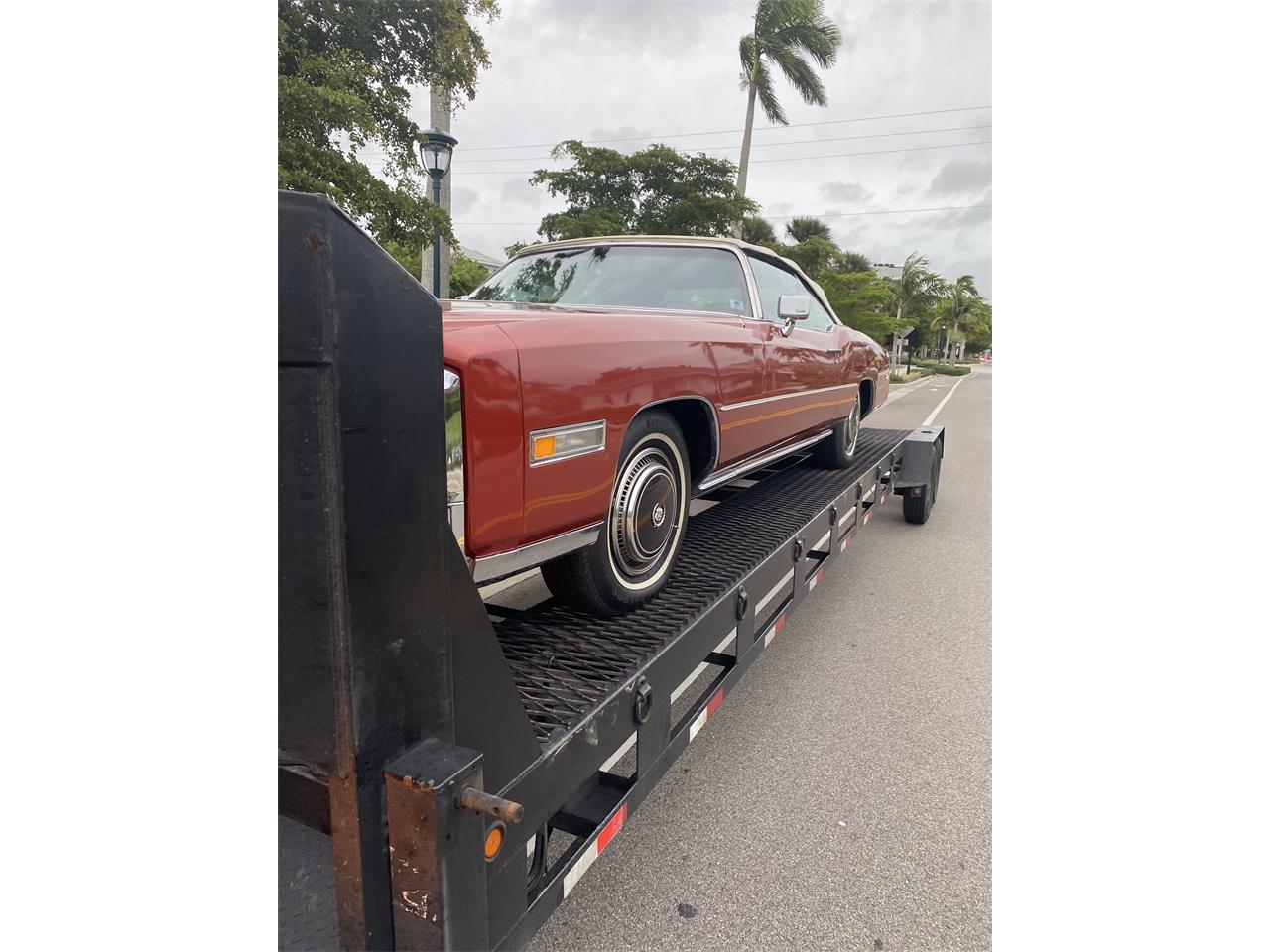 Cadillac-Eldorado-1976-Fire-mist-Cranberry-7