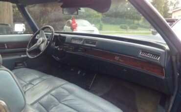 Cadillac-Eldorado-1976-Innsbruck-Blue-BlueWhite-2