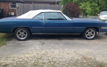 Cadillac-Eldorado-1976-Innsbruck-Blue-BlueWhite