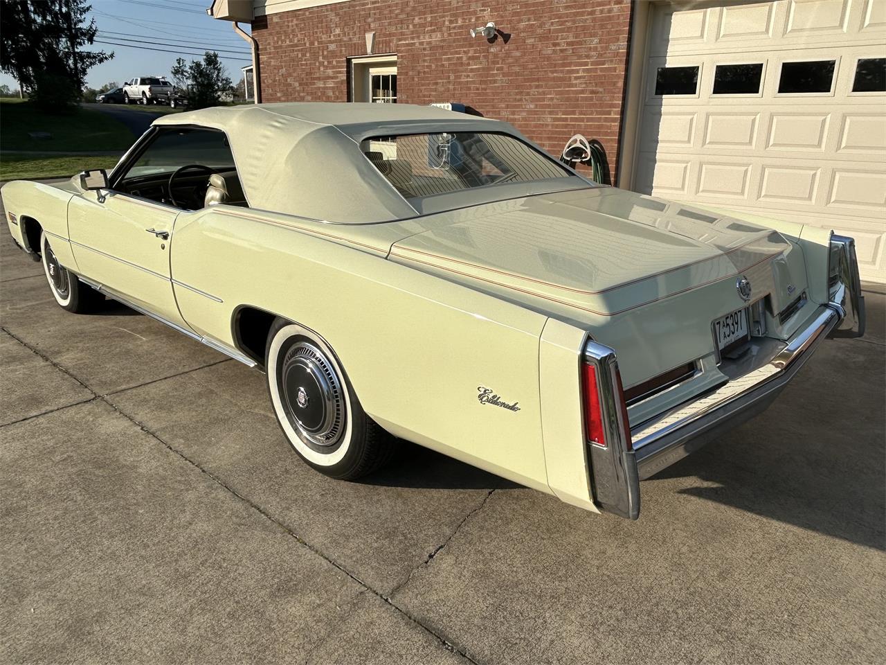 Cadillac-Eldorado-1976-Venetian-ivory-Ivory-6
