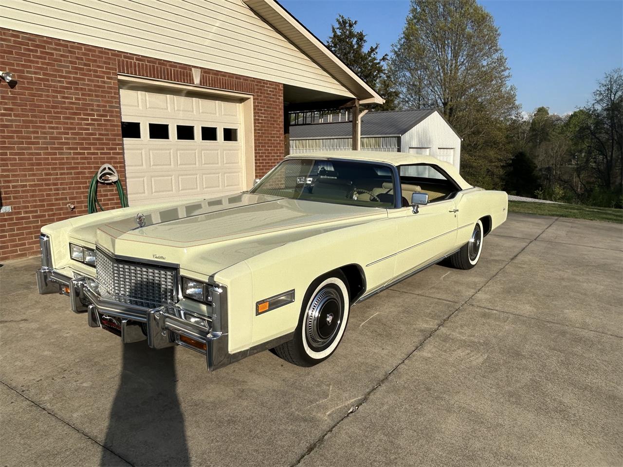 Cadillac-Eldorado-1976-Venetian-ivory-Ivory-7