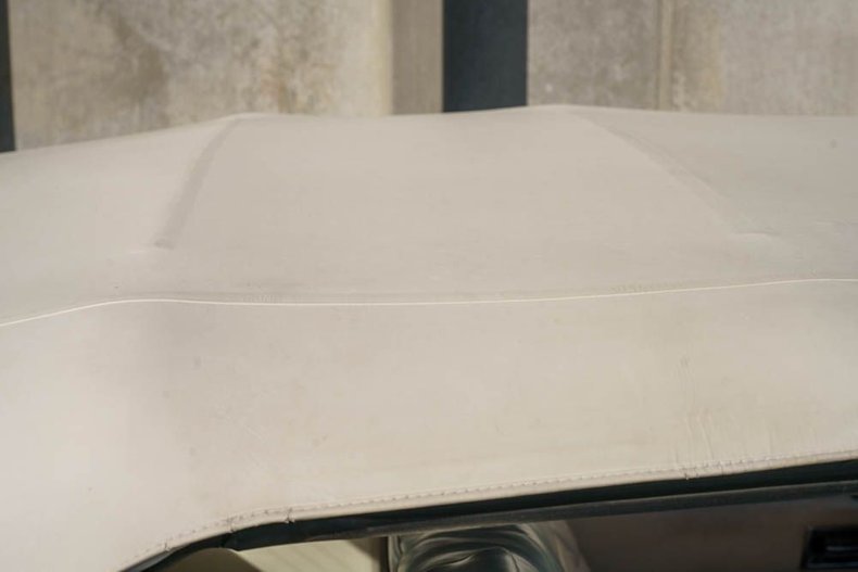 Cadillac-Eldorado-1976-White-White-Leather-23