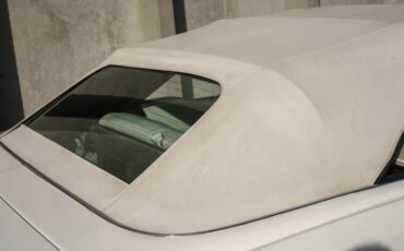 Cadillac-Eldorado-1976-White-White-Leather-24