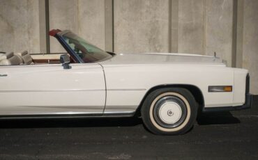 Cadillac-Eldorado-1976-White-White-Leather-47