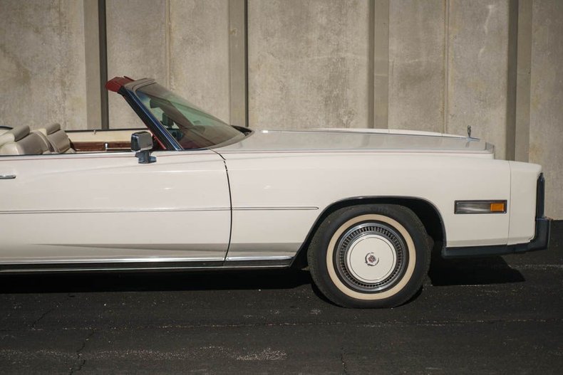 Cadillac-Eldorado-1976-White-White-Leather-47