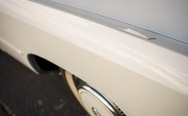 Cadillac-Eldorado-1976-White-White-Leather-49