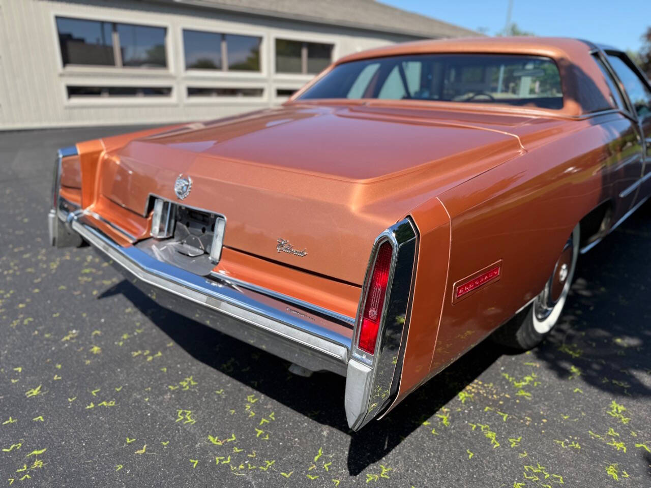 Cadillac-Eldorado-1977-Coupe-16