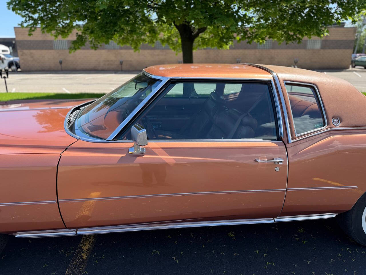 Cadillac-Eldorado-1977-Coupe-4