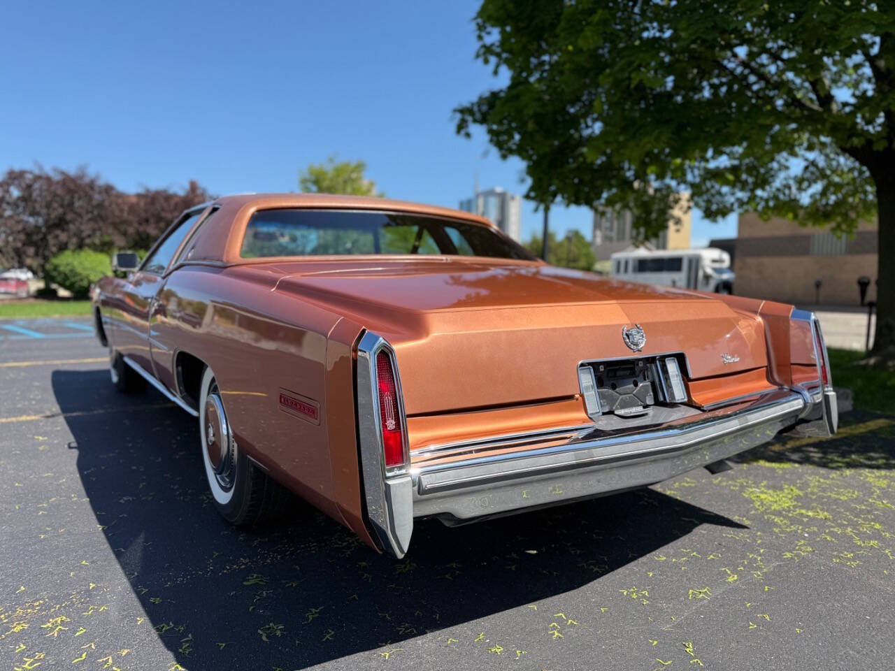 Cadillac-Eldorado-1977-Coupe-9