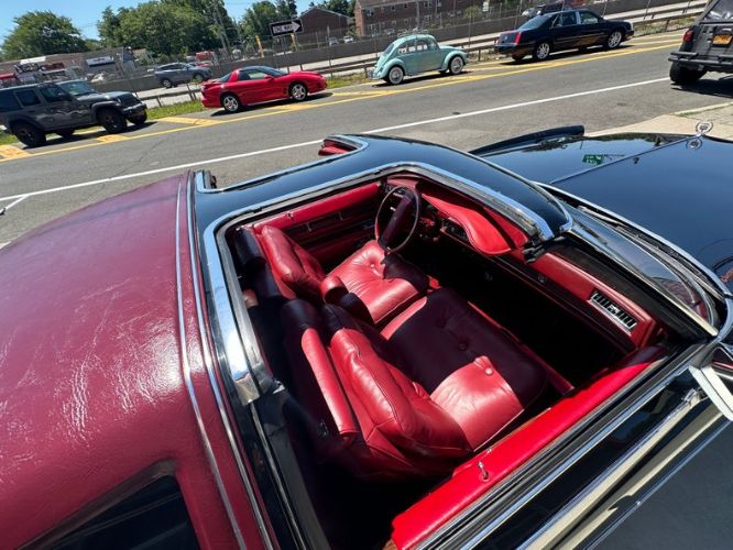 Cadillac-Eldorado-1978-BlackDeep-Red-Top-Deep-Red-15