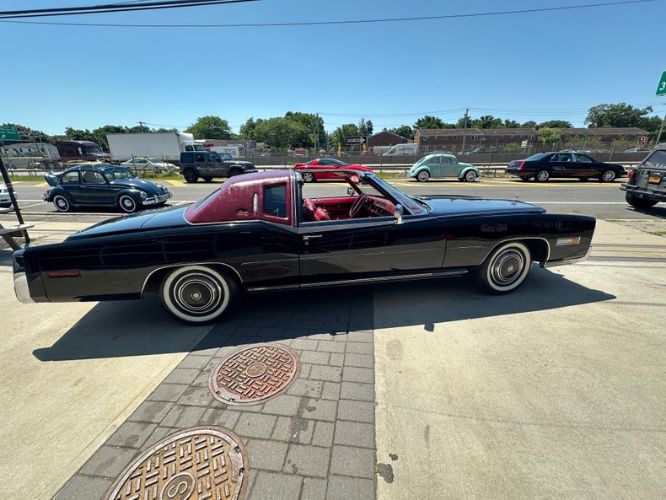Cadillac-Eldorado-1978-BlackDeep-Red-Top-Deep-Red-16