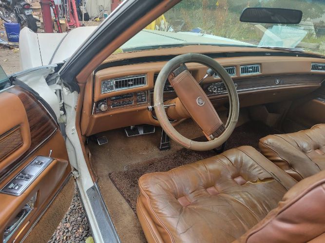 Cadillac-Eldorado-1978-Pearl-White-10