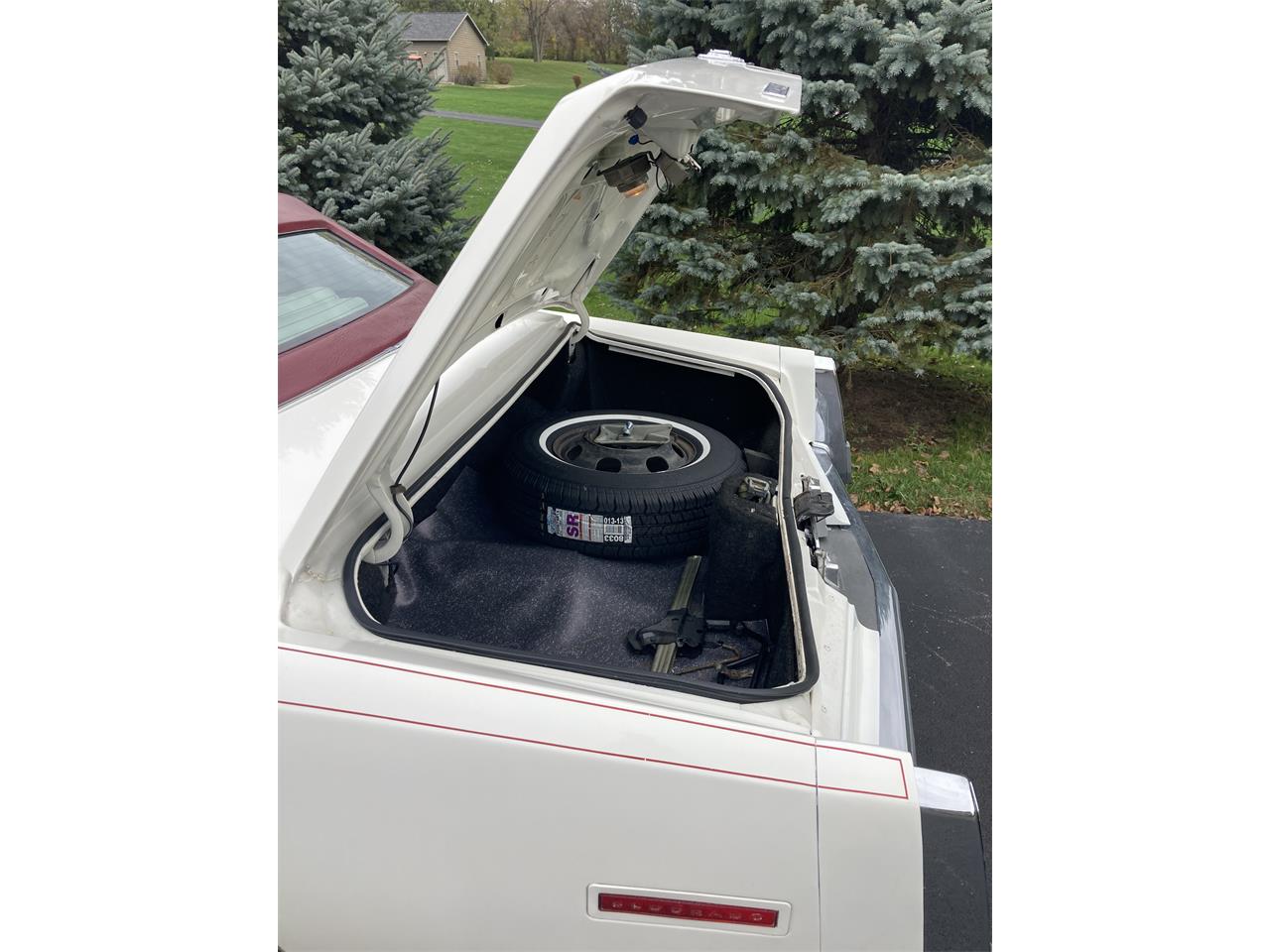 Cadillac-Eldorado-1978-White-White-20