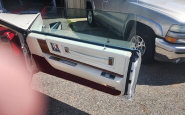 Cadillac-Eldorado-1980-White-white-with-red-dash-13