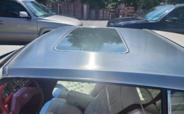 Cadillac-Eldorado-1980-White-white-with-red-dash-9
