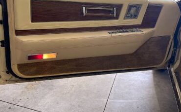 Cadillac-Eldorado-1982-5
