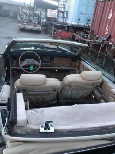 Cadillac-Eldorado-1985-Black-Beige-18