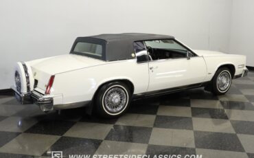 Cadillac-Eldorado-1985-Cotillion-White-Dark-Blue-16