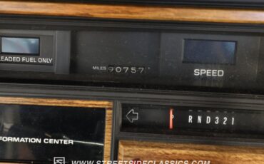 Cadillac-Eldorado-1985-Cotillion-White-Dark-Blue-35
