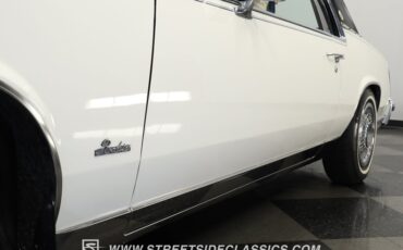 Cadillac-Eldorado-1985-Cotillion-White-Dark-Blue-5