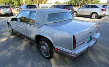 Cadillac-Eldorado-1987-17