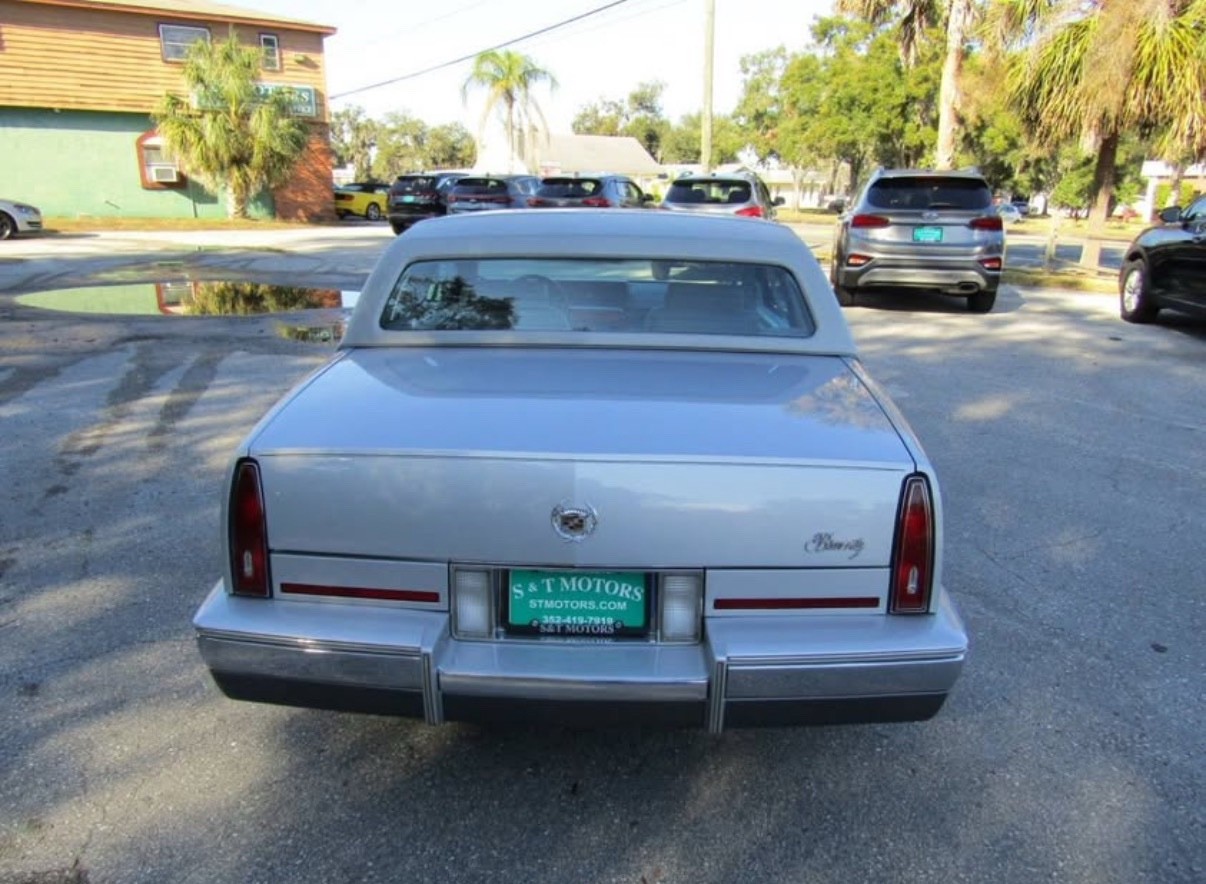 Cadillac-Eldorado-1987-18