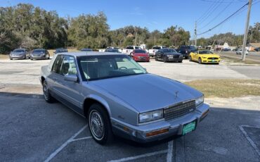 Cadillac-Eldorado-1987-25