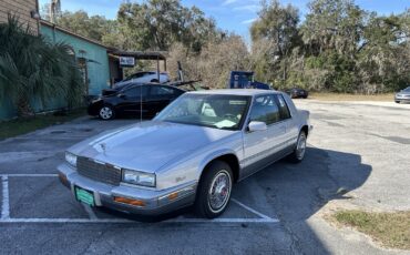Cadillac-Eldorado-1987-26