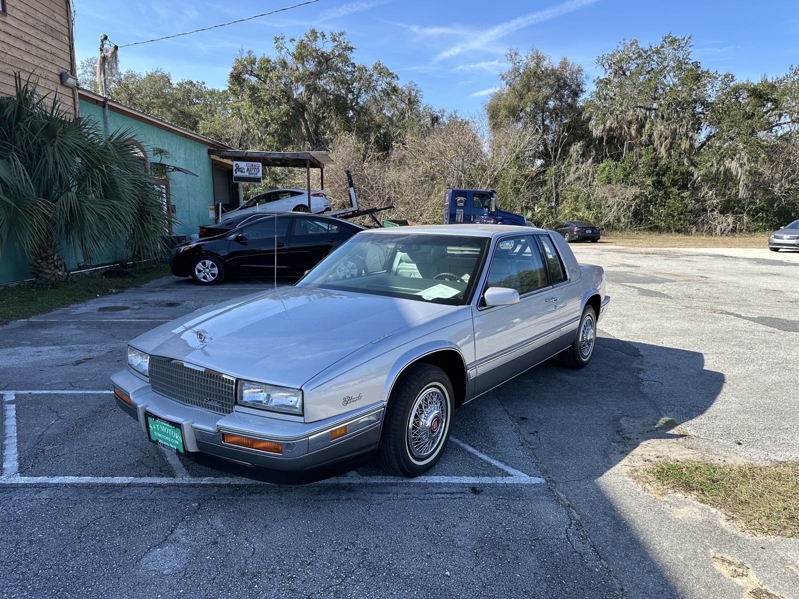 Cadillac-Eldorado-1987-26